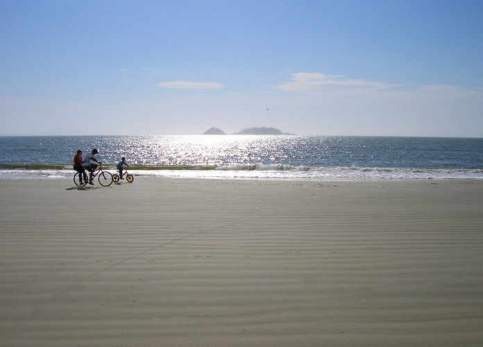 Praias e mais praias