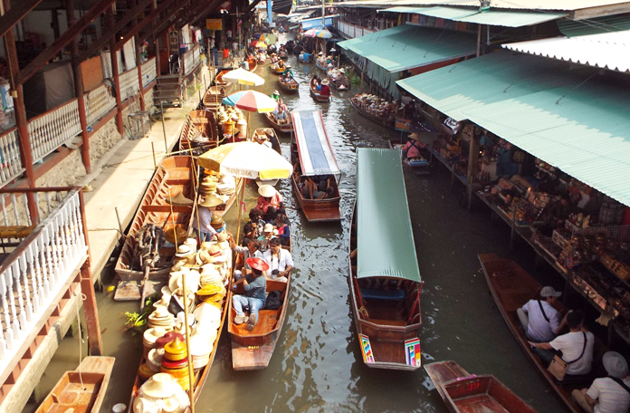Mercado flutuante