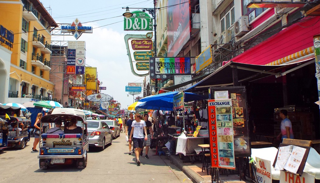 Khao San Road onde se hospedar em Bangkok
