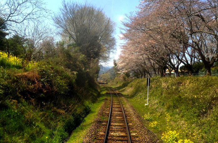 10 viagens de trem: Yatsushiro para Hayato no Japão