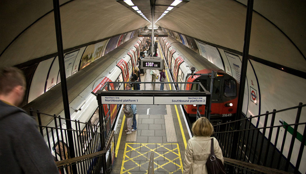 Dicas de como usar o metrô de Londres - Vou na Janela