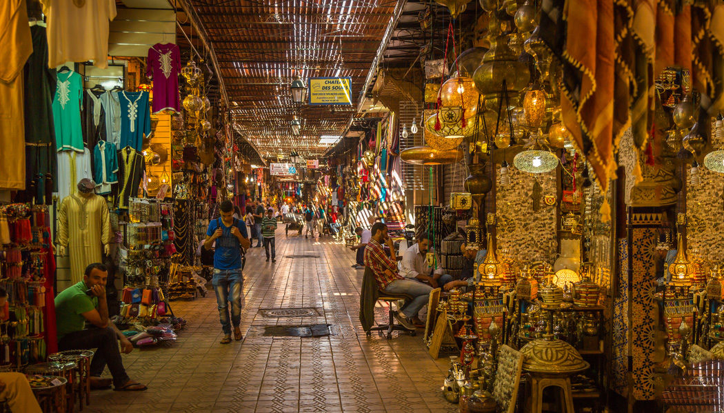 O que é uma medina e o souk nas cidades marroquinasVou na Janela ...