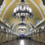 tour pelas estações de metrô de Moscou