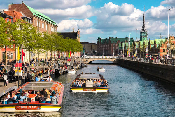 Passeio de barco em Copenhagen