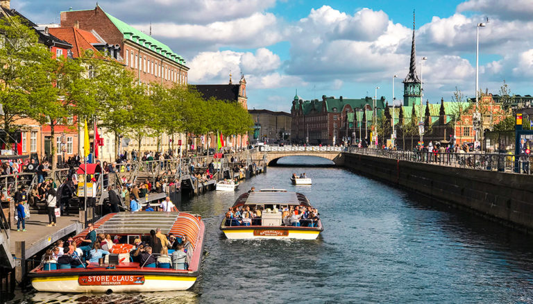 Passeio de barco em Copenhagen