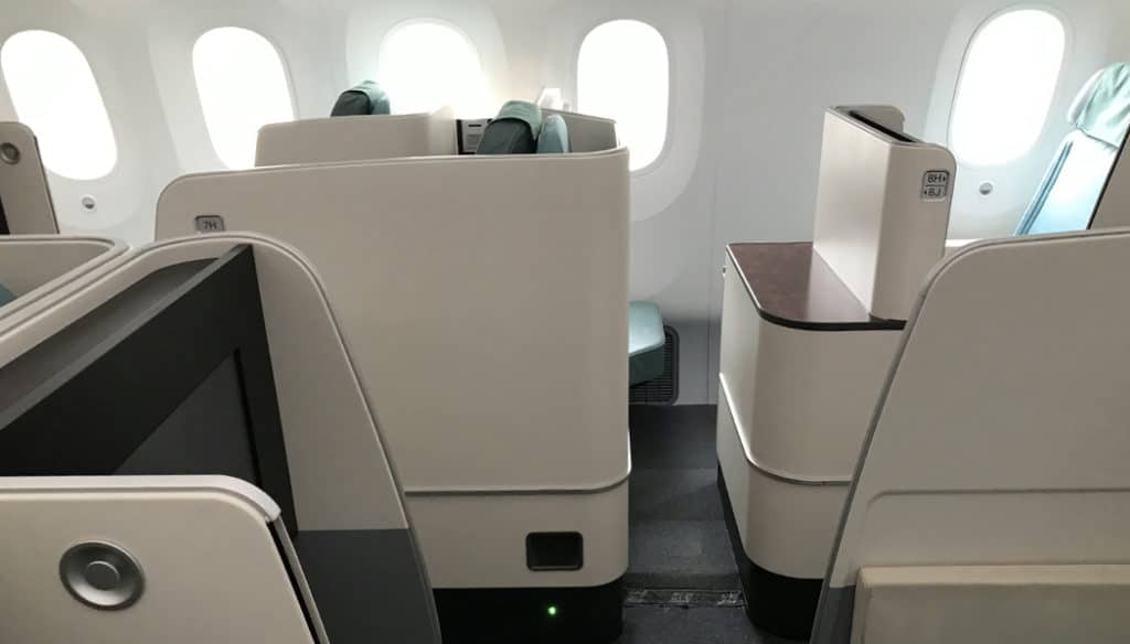 Como é voar com a Korean Air no Boeing 787