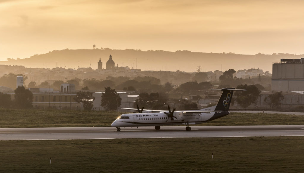 como ir do aeroporto de Malta Olympic Air