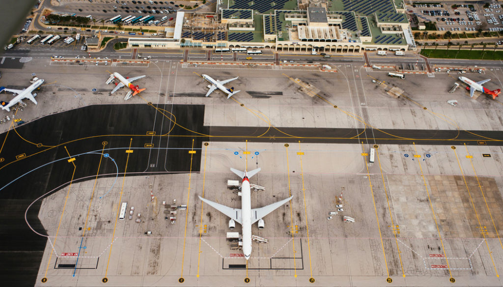 como ir do aeroporto de Malta