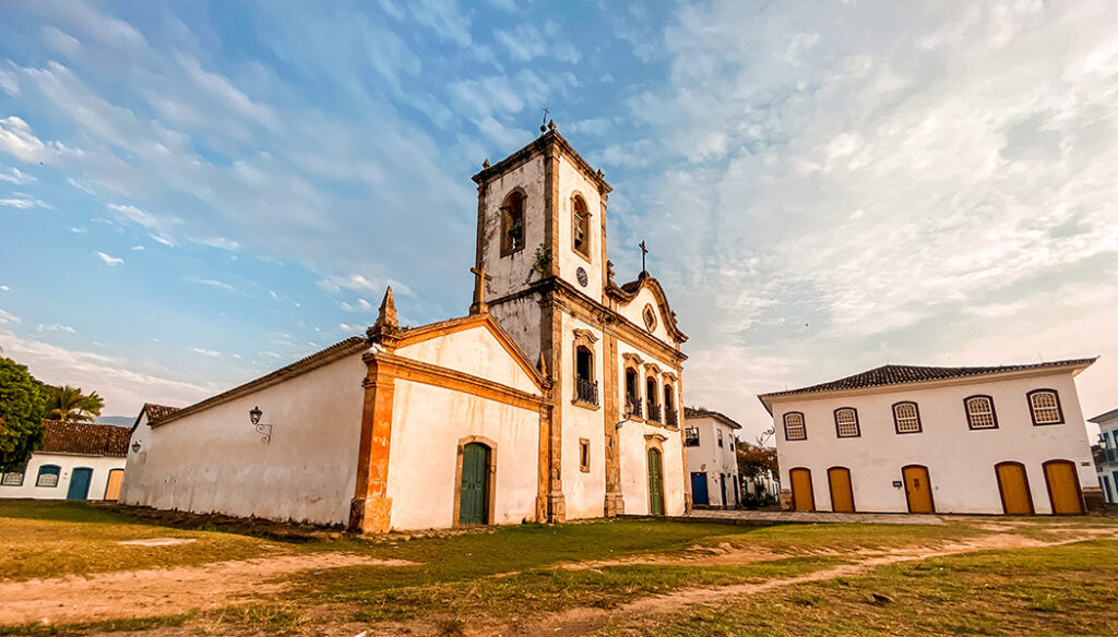 Paraty está aberta