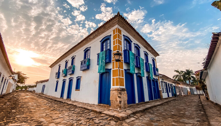 Paraty está aberta