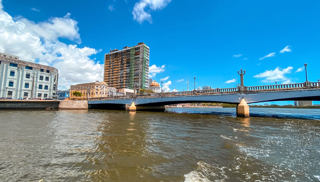 Passeio de barco em Recife