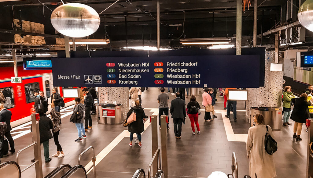 o que fazer em Frankfurt em uma conexão
