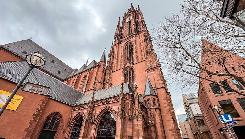 o que fazer em Frankfurt em uma conexão